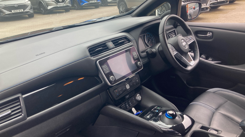 Nissan LEAF 110kW Tekna 40kWh 5dr Auto Electric Hatchback